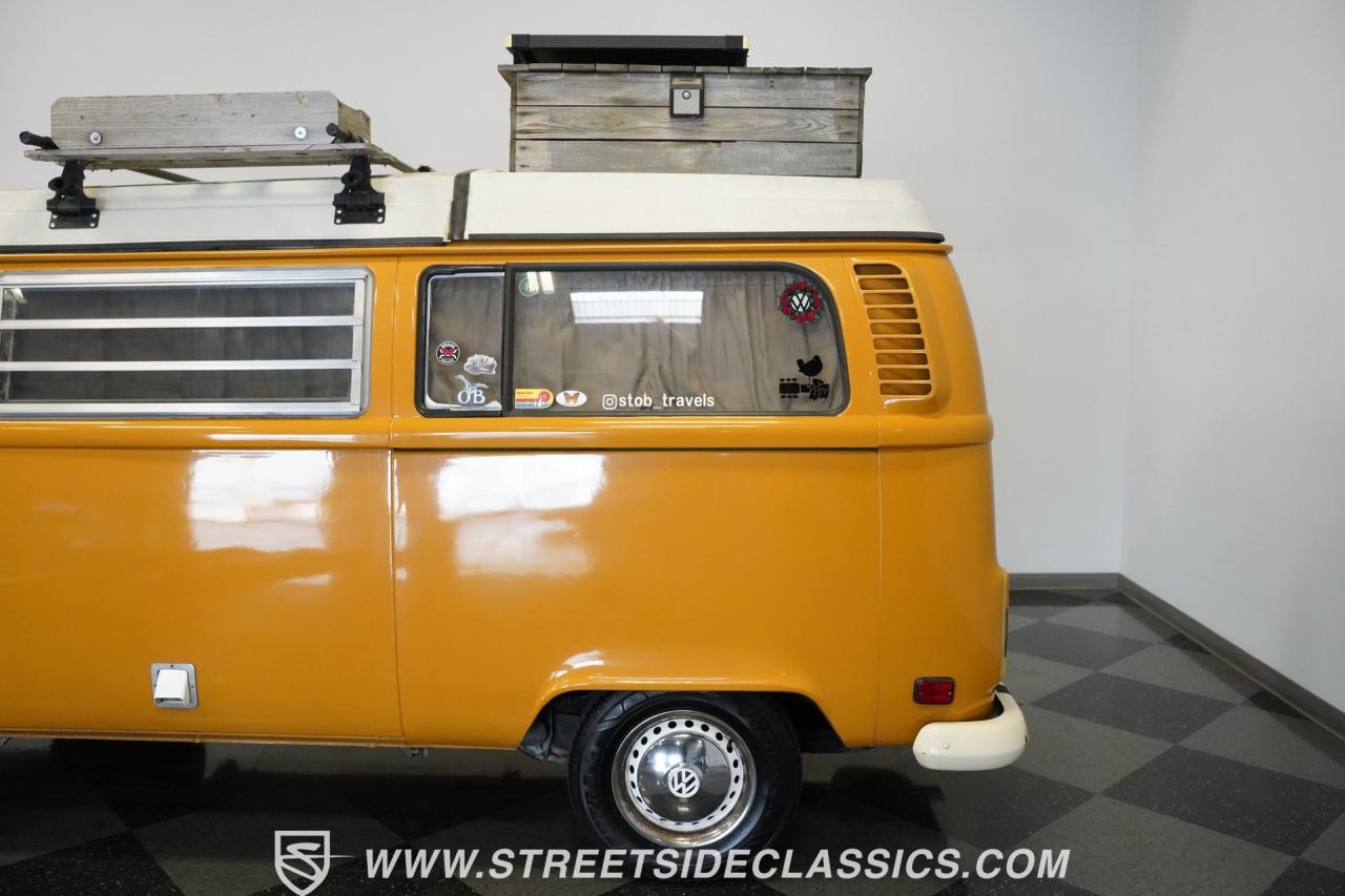 1972 Volkswagen Westfalia Camper