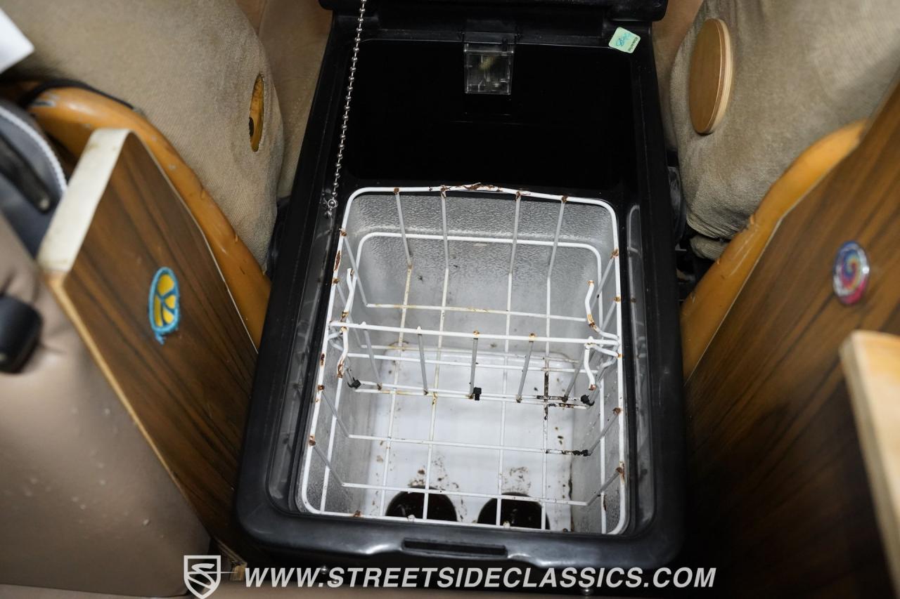 1972 Volkswagen Westfalia Camper