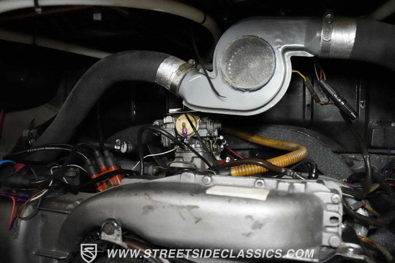 1972 Volkswagen Westfalia Camper