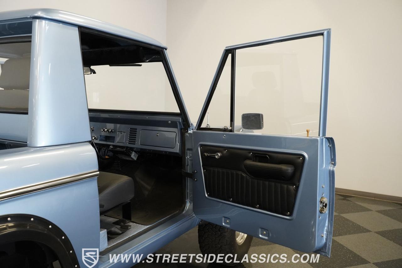 1970 Ford Bronco Half-Cab 4x4