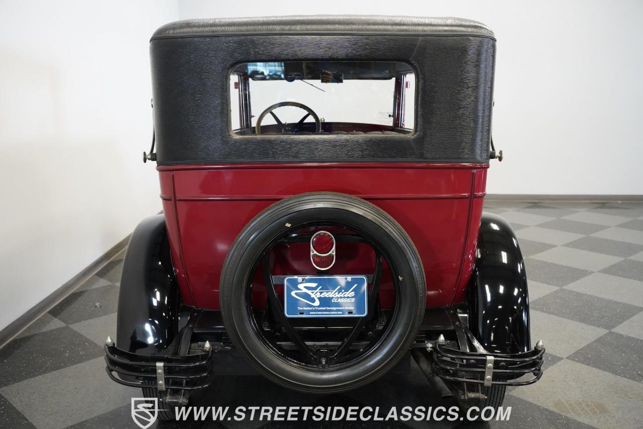 1927 Chevrolet Imperial Landau