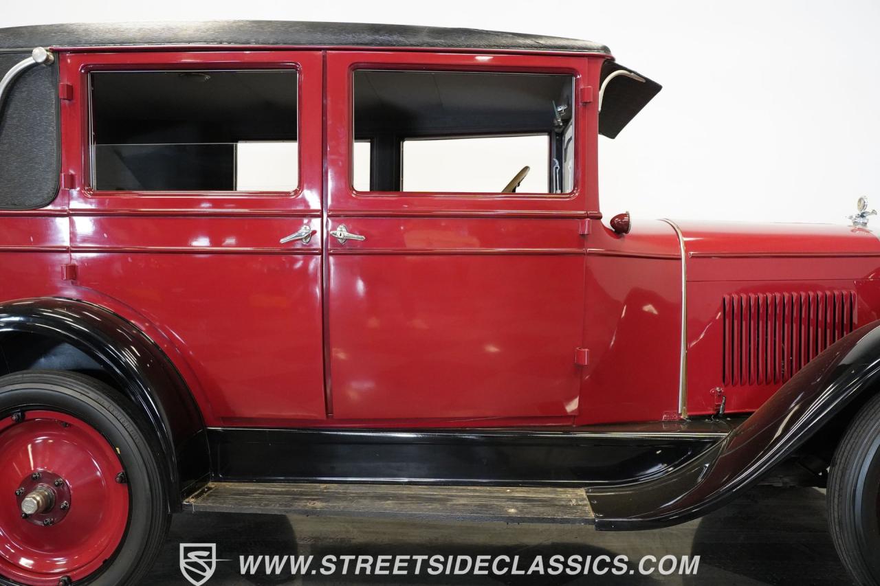 1927 Chevrolet Imperial Landau