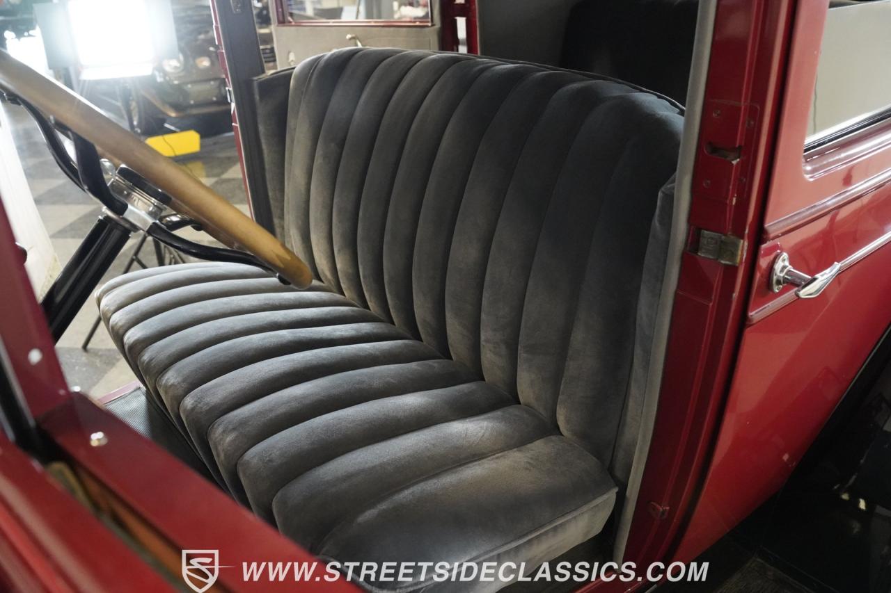 1927 Chevrolet Imperial Landau