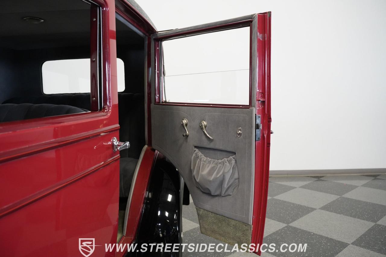 1927 Chevrolet Imperial Landau