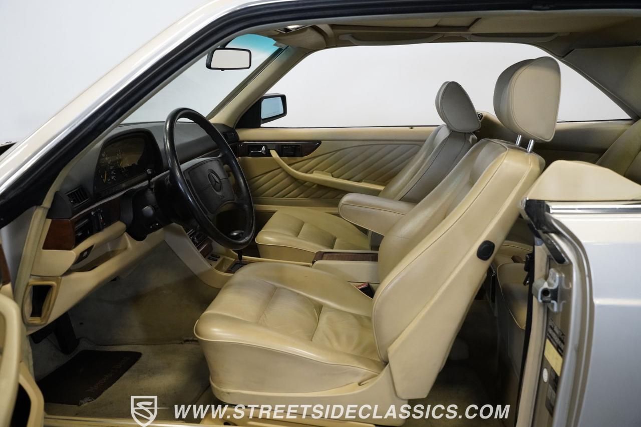 1990 Mercedes - Benz 560SEC