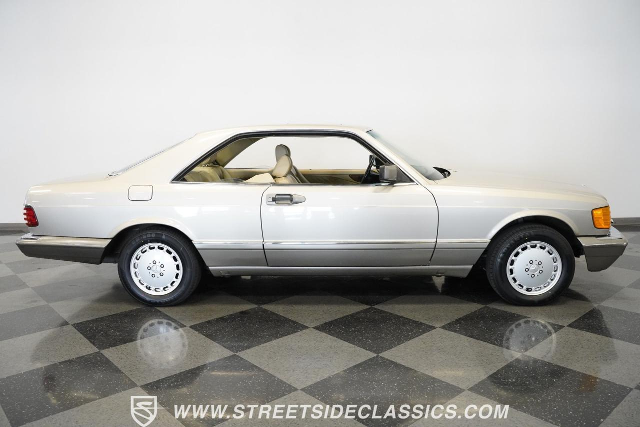 1990 Mercedes - Benz 560SEC