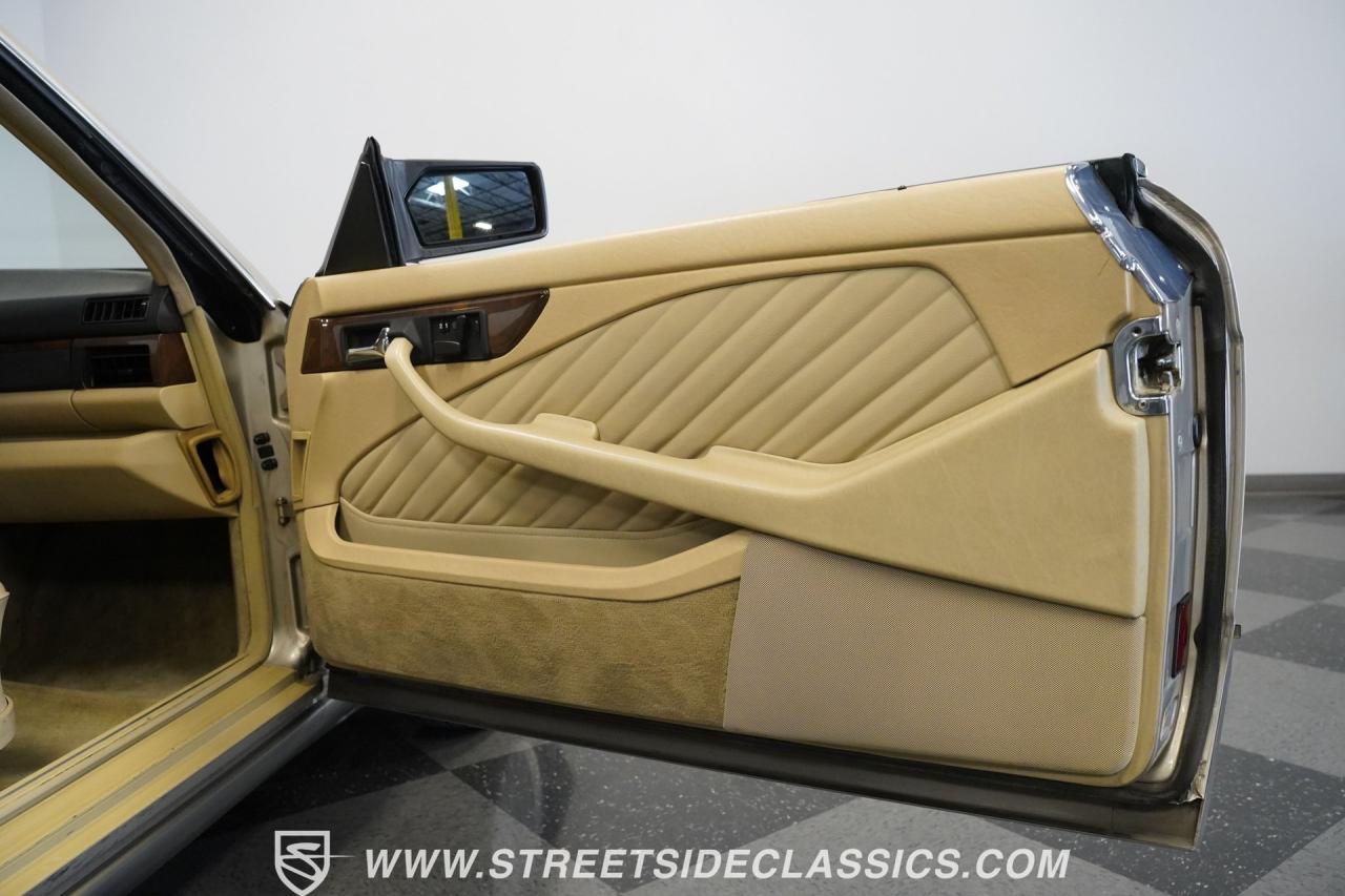 1990 Mercedes - Benz 560SEC