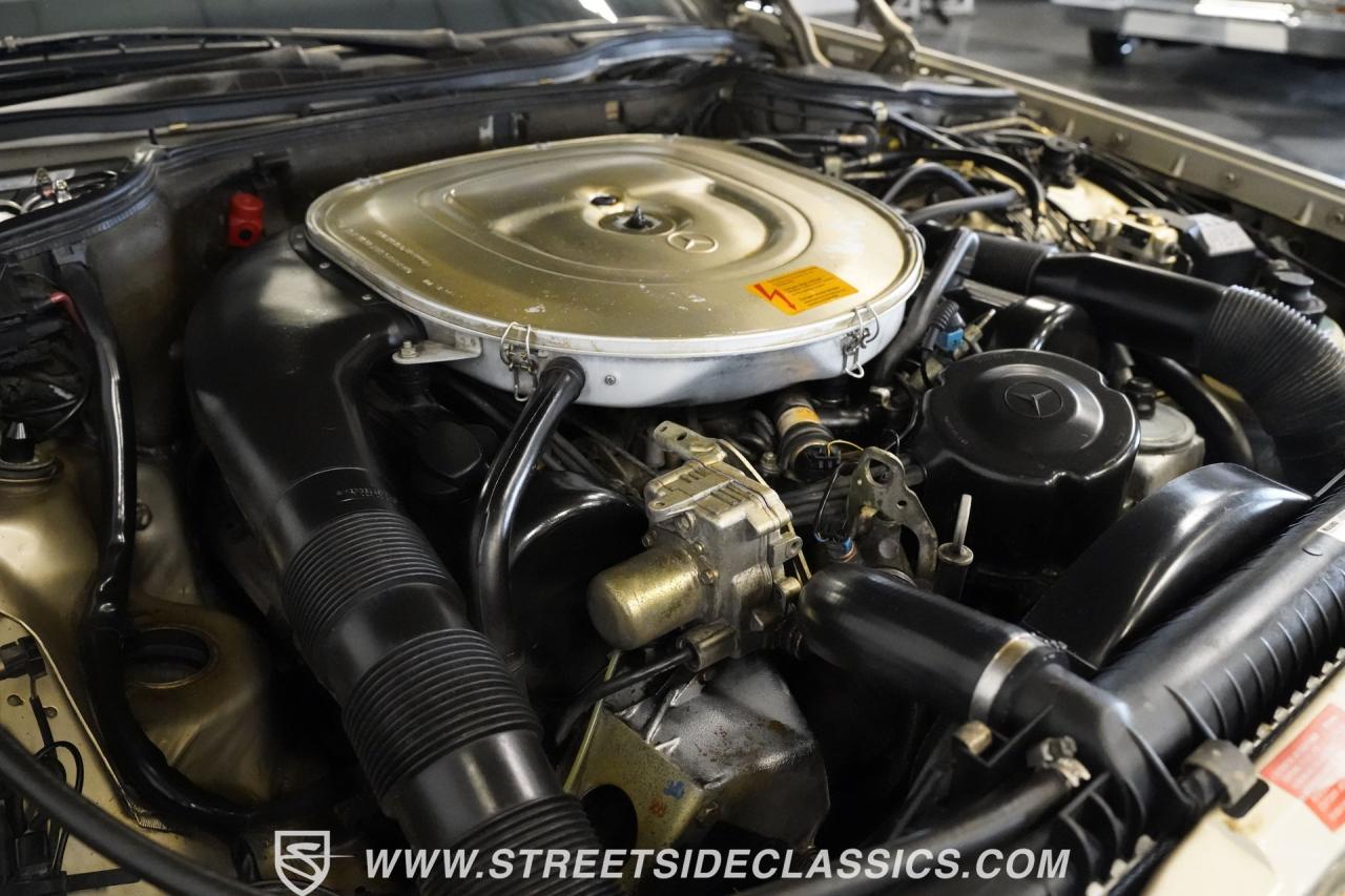 1990 Mercedes - Benz 560SEC