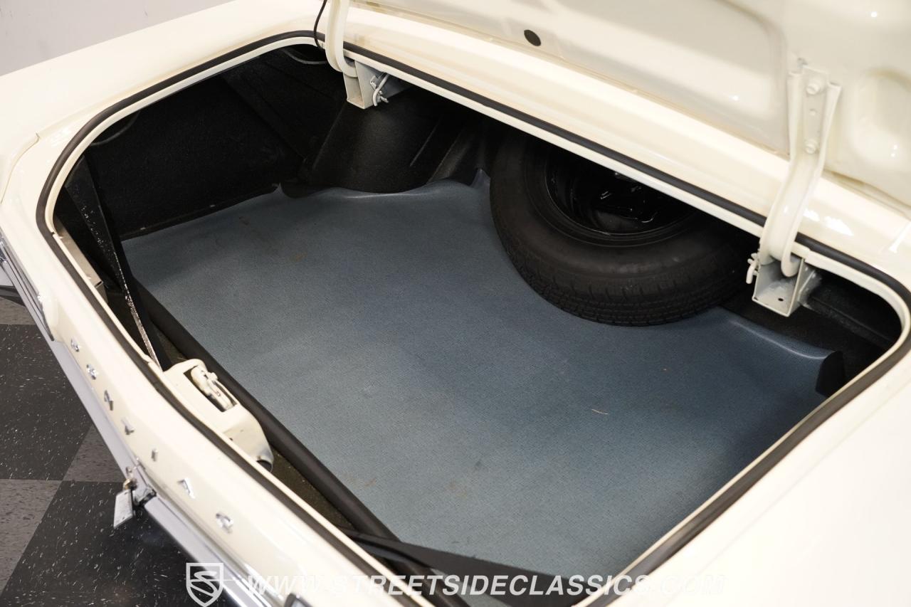 1966 Pontiac 2+2 Hardtop