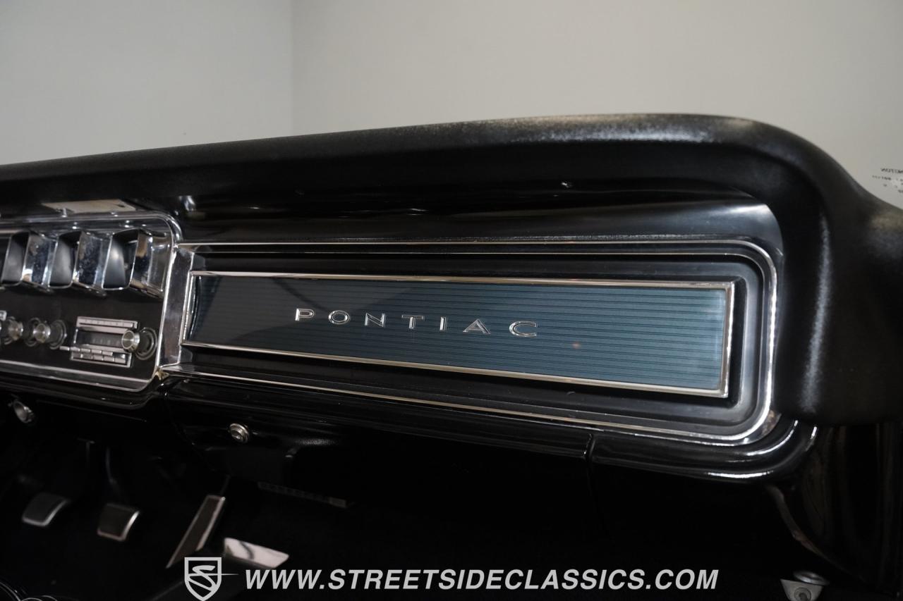 1966 Pontiac 2+2 Hardtop