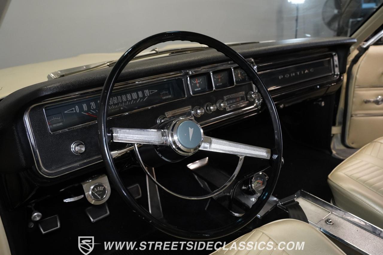 1966 Pontiac 2+2 Hardtop
