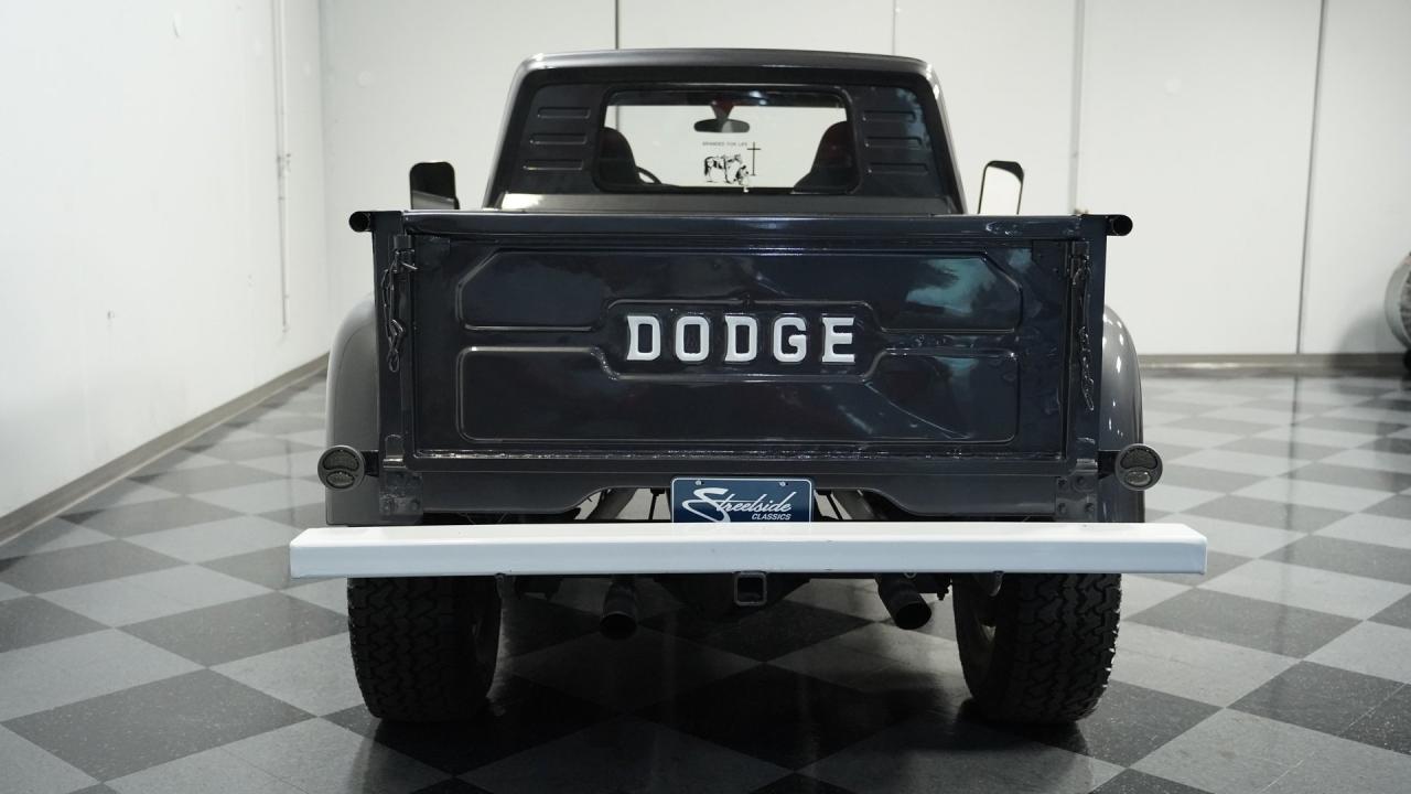 1965 Dodge Power Wagon W100 4x4