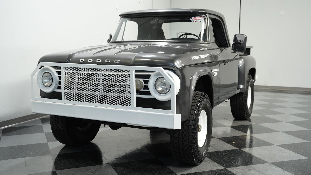 1965 Dodge Power Wagon W100 4x4