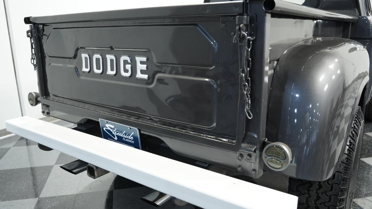 1965 Dodge Power Wagon W100 4x4