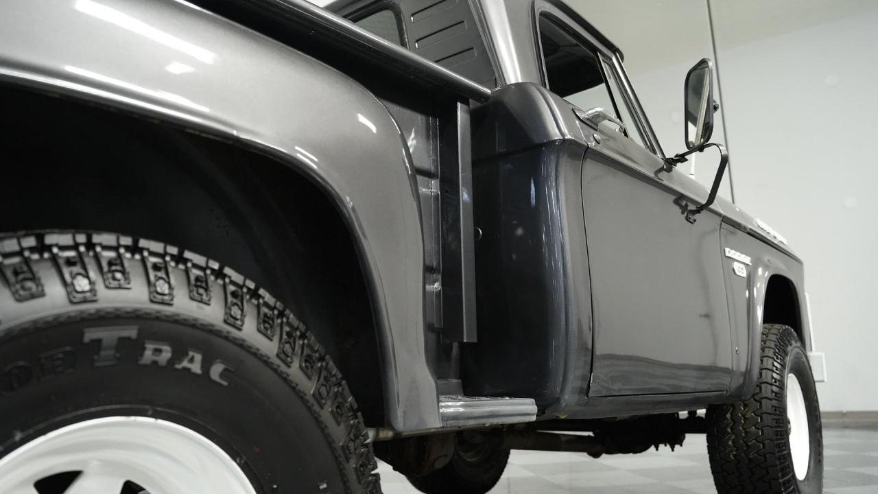 1965 Dodge Power Wagon W100 4x4