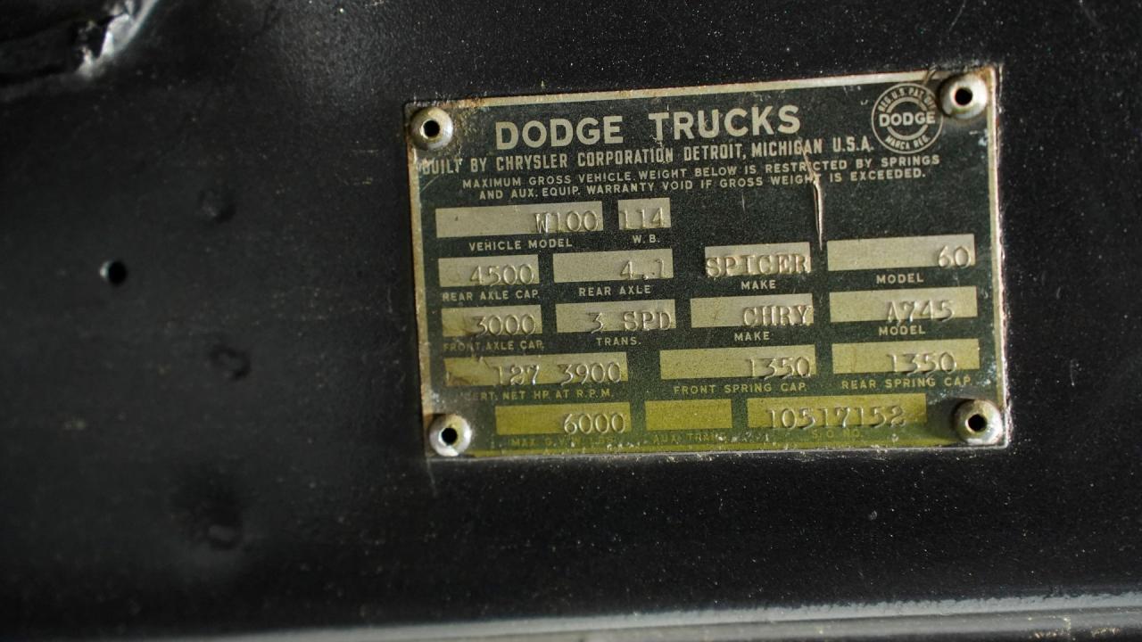 1965 Dodge Power Wagon W100 4x4