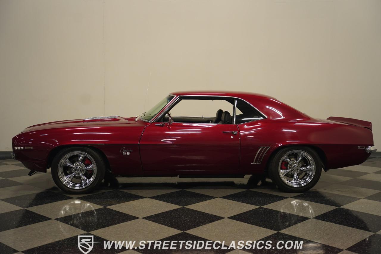 1969 Chevrolet Camaro SS Tribute