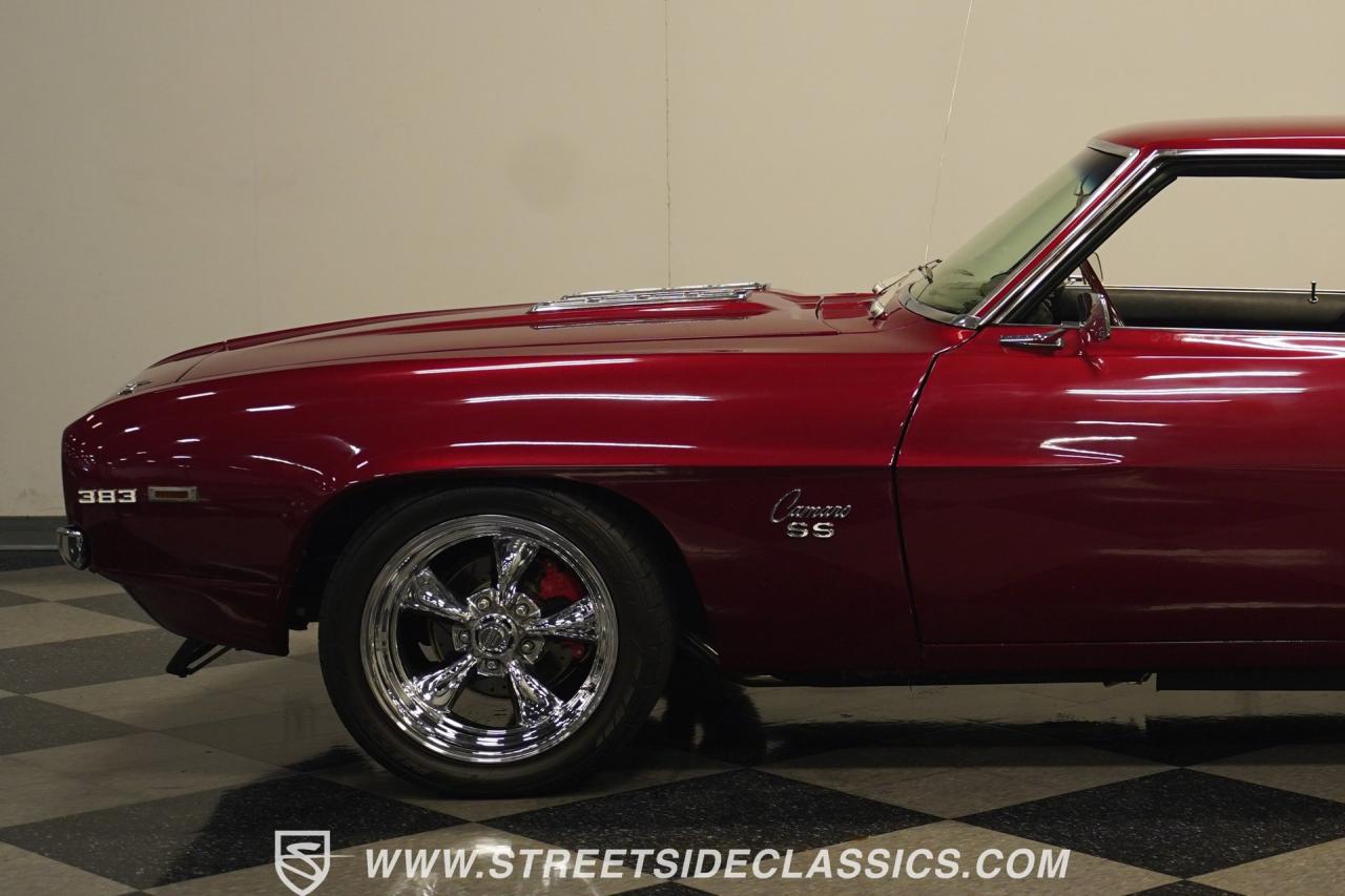 1969 Chevrolet Camaro SS Tribute