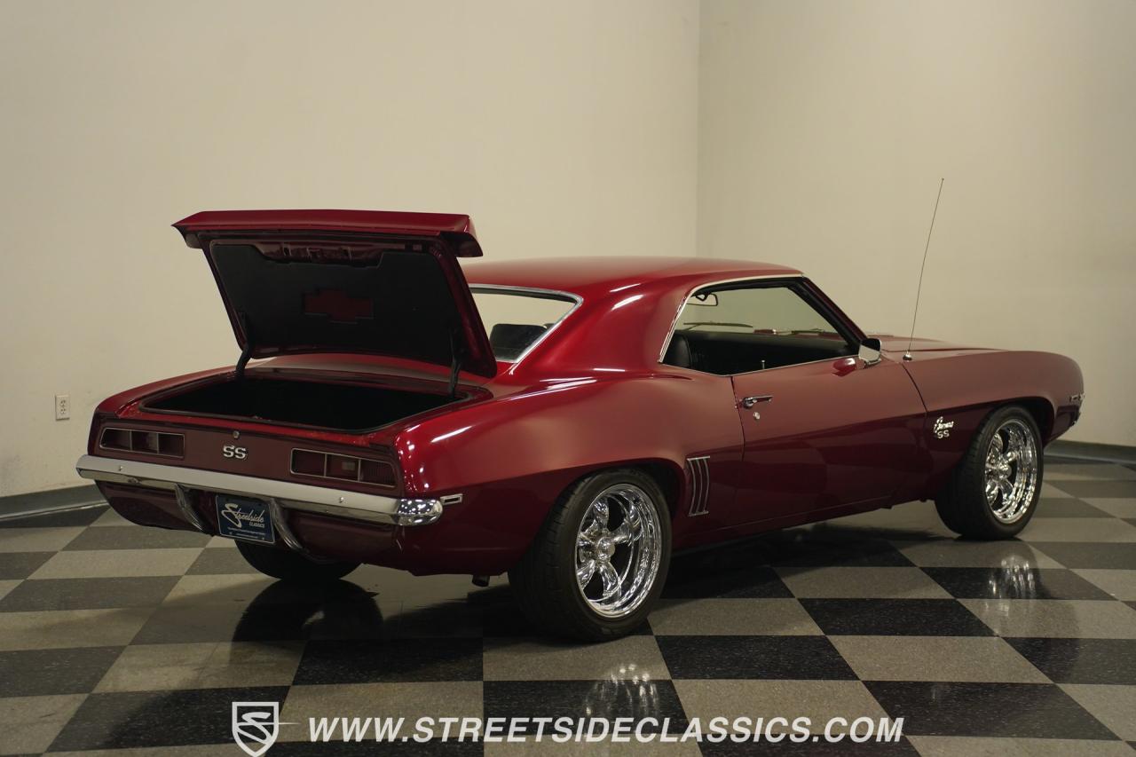 1969 Chevrolet Camaro SS Tribute