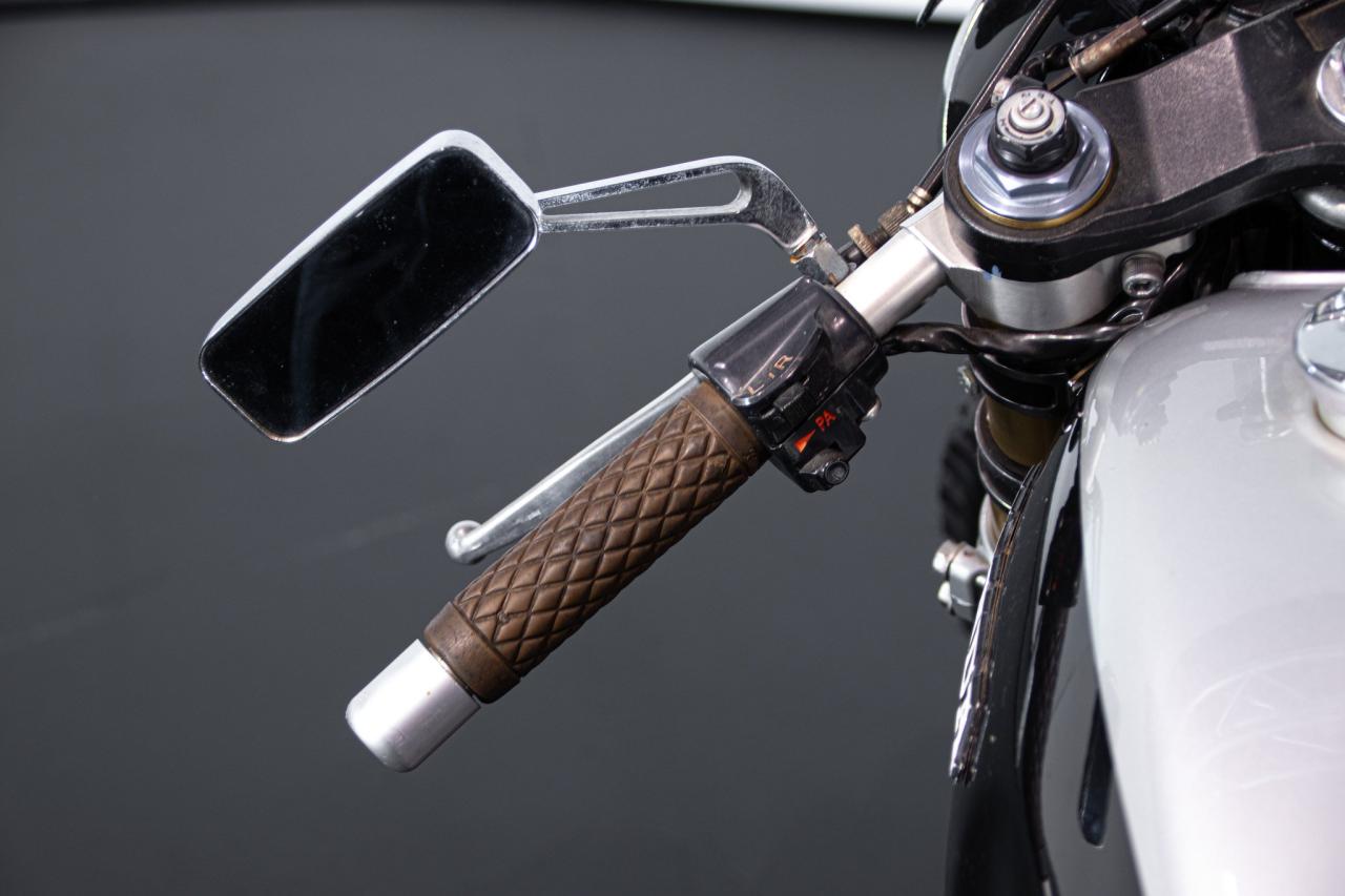 1975 Honda 350 CB FOUR CAFE&#039; RACER