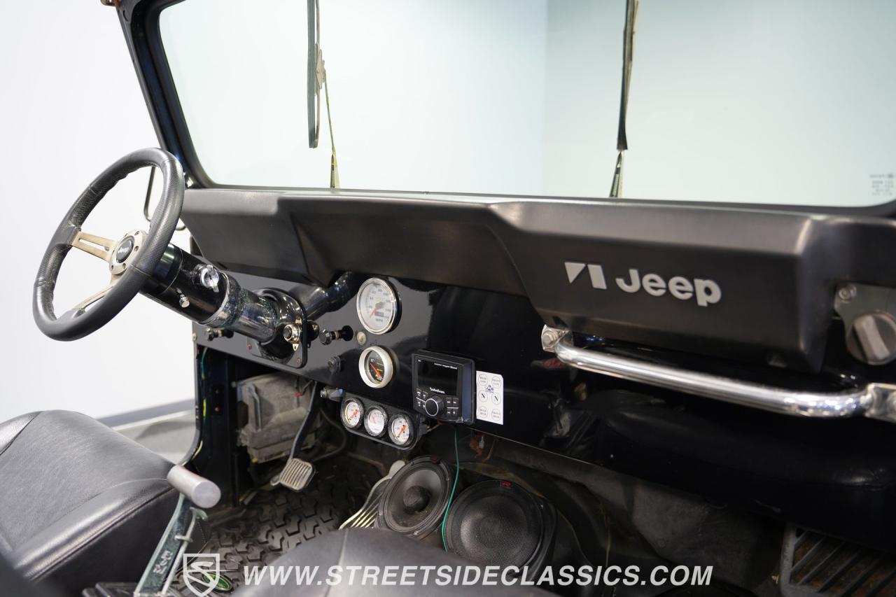 1983 Jeep CJ7 5.3 LS