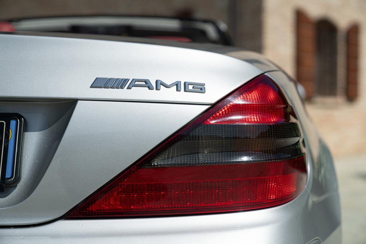 2002 Mercedes - Benz SL 55 AMG