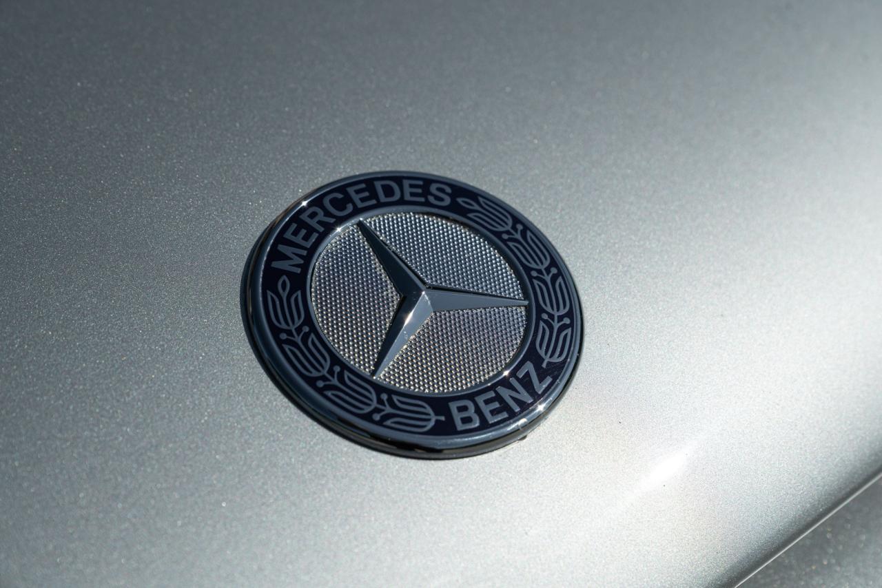 2002 Mercedes - Benz SL 55 AMG