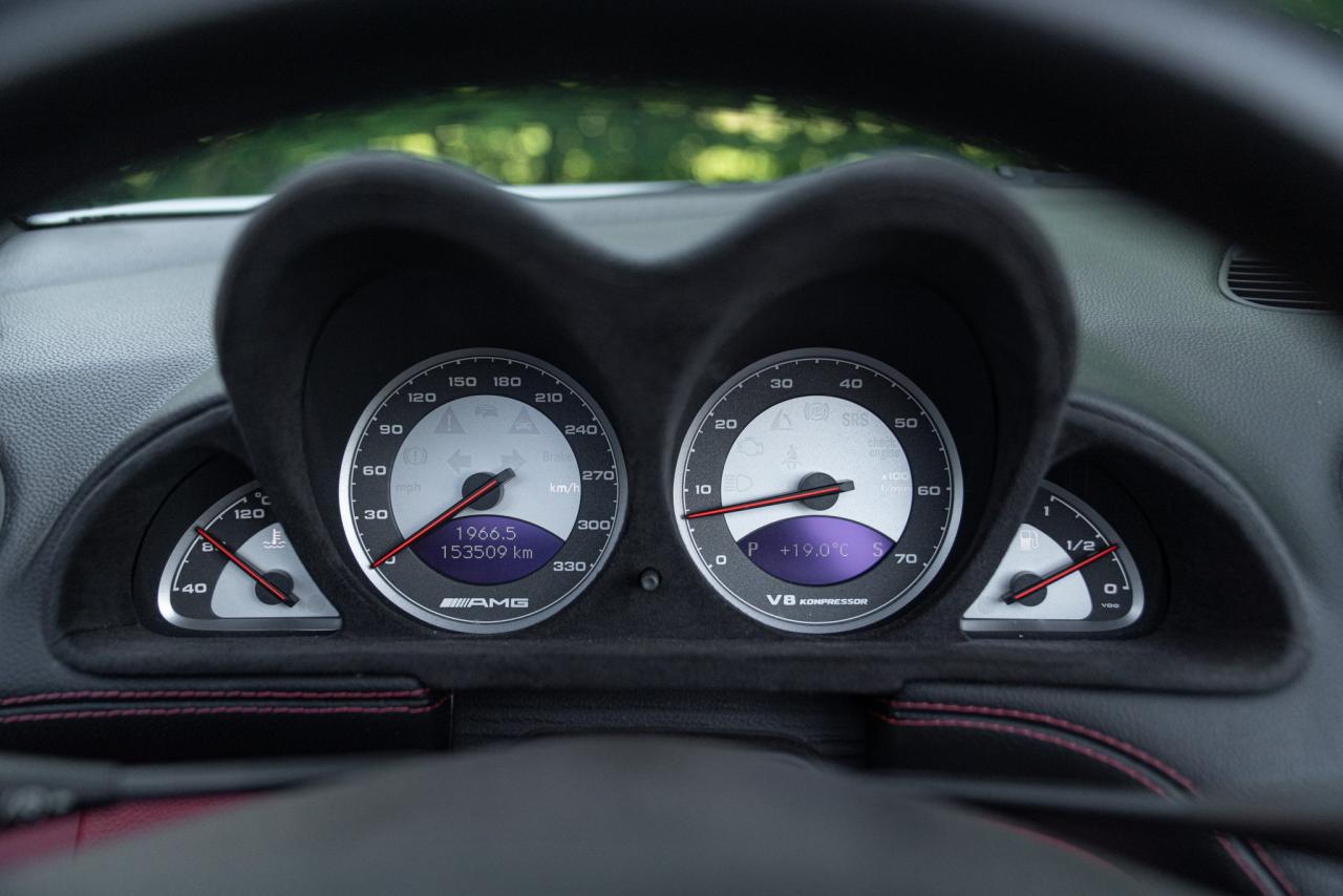 2002 Mercedes - Benz SL 55 AMG