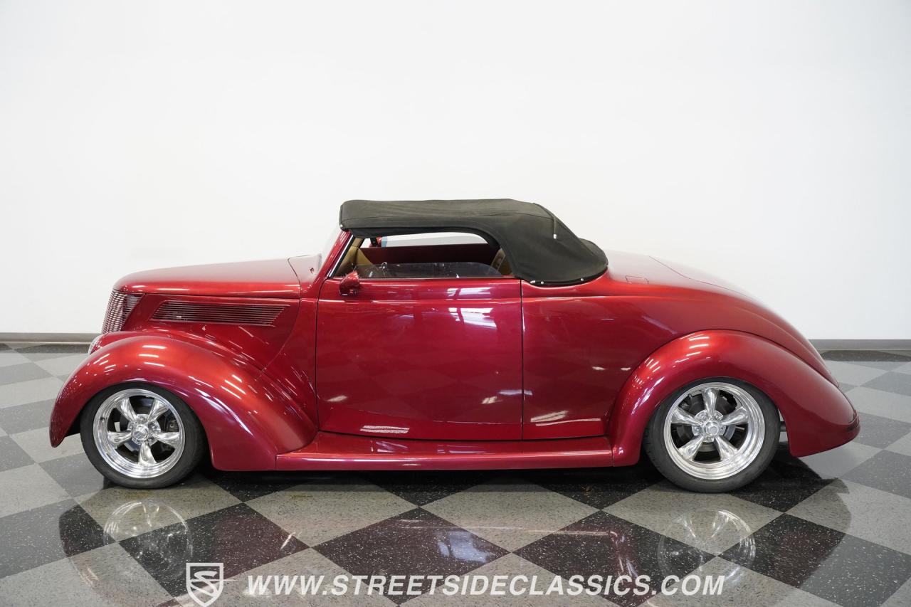 1937 Ford Cabriolet Street Rod
