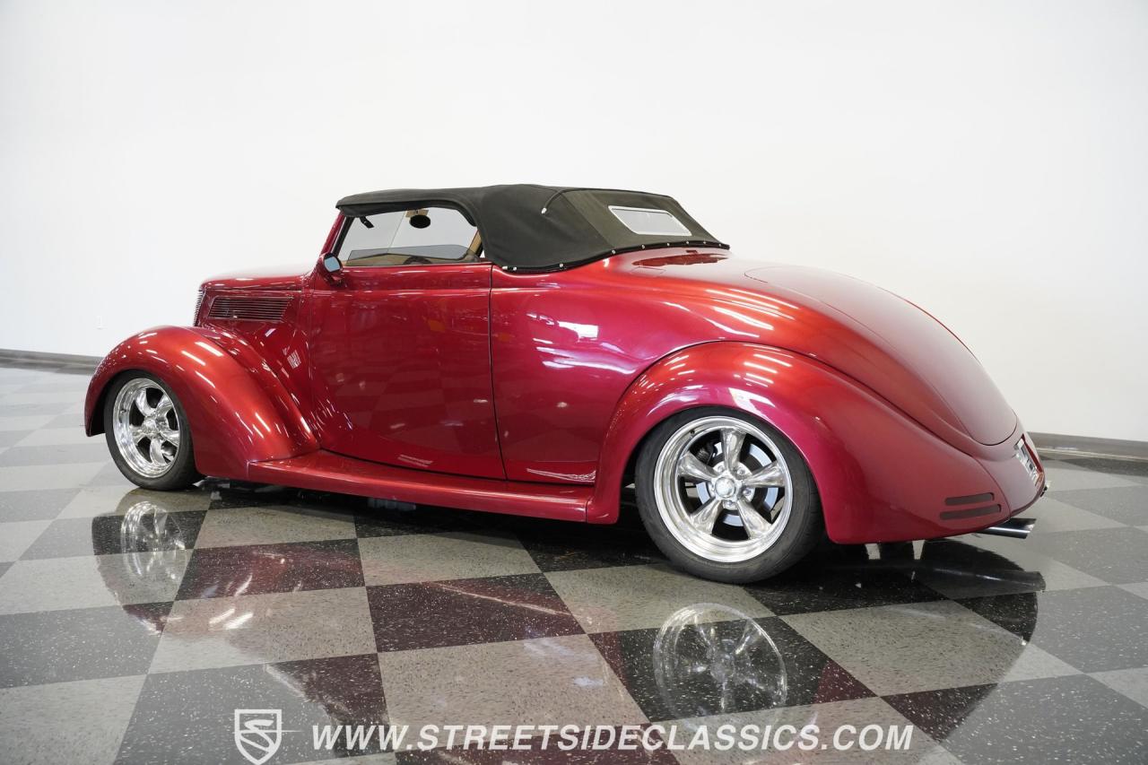 1937 Ford Cabriolet Street Rod
