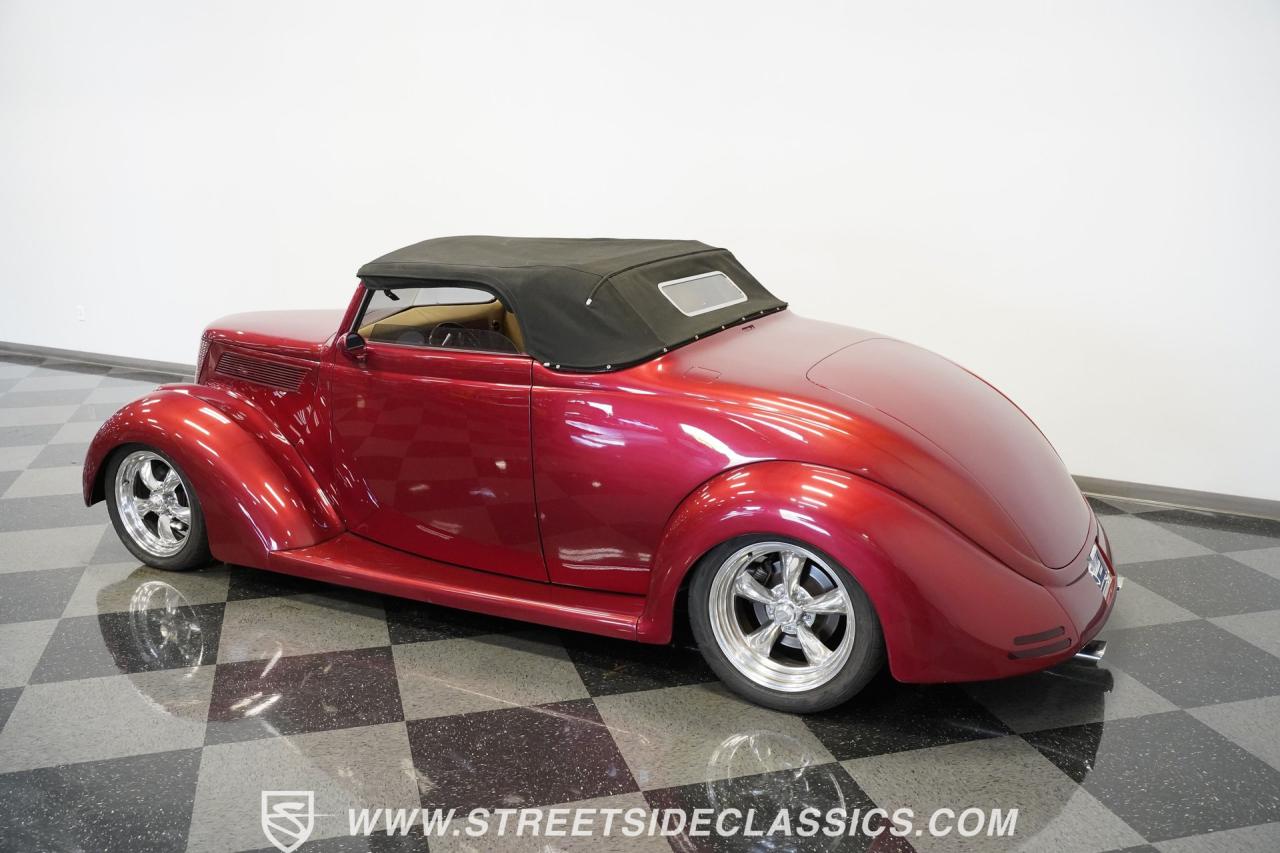 1937 Ford Cabriolet Street Rod
