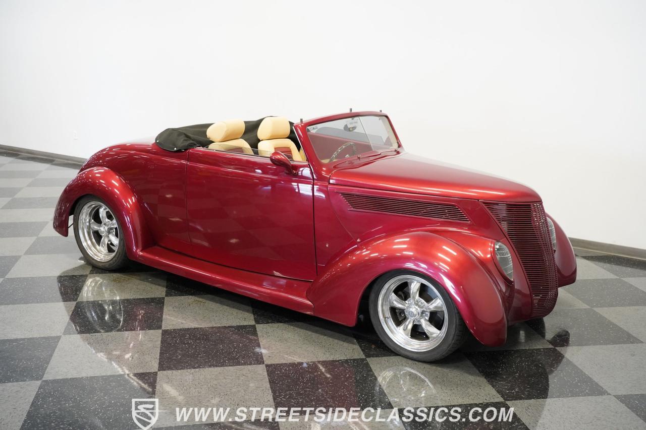 1937 Ford Cabriolet Street Rod