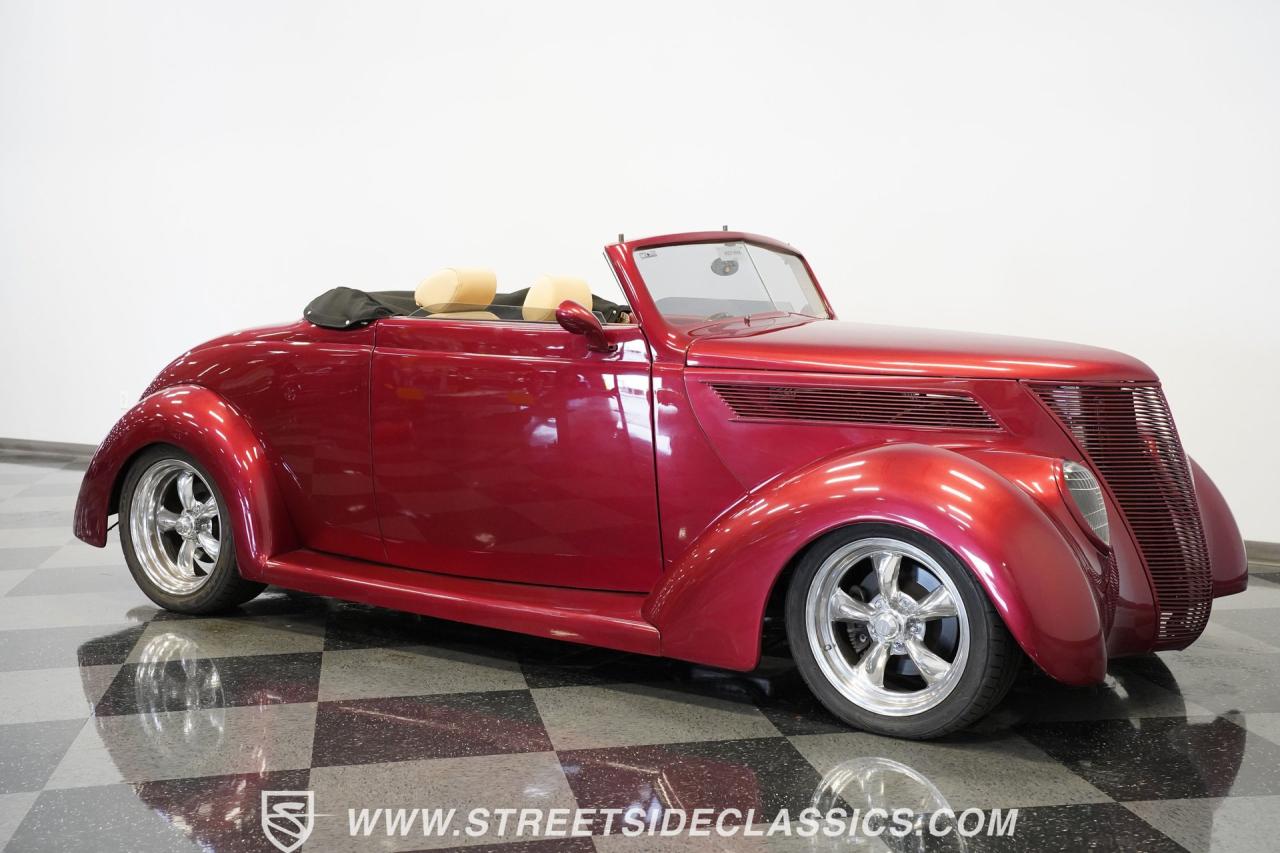 1937 Ford Cabriolet Street Rod