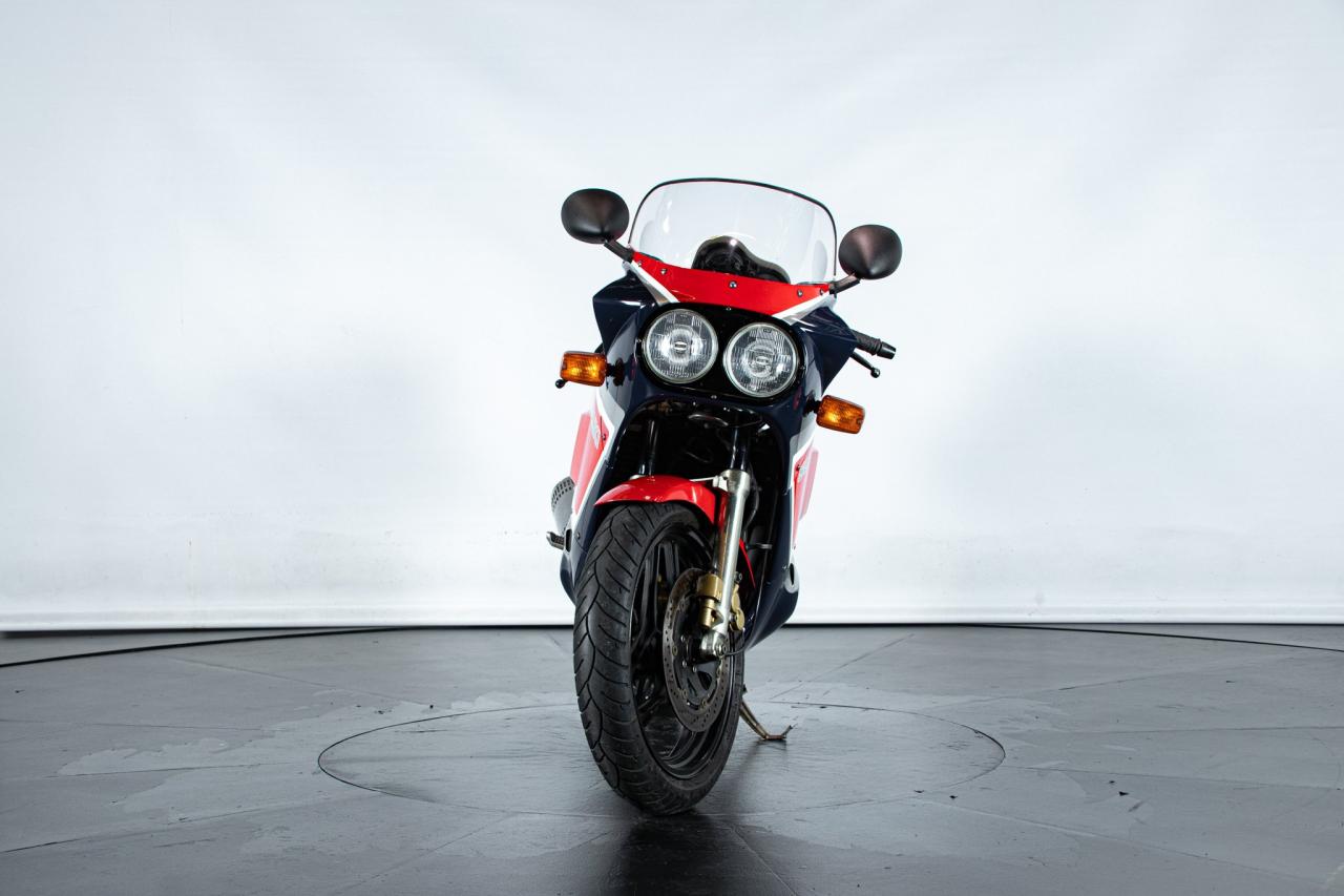 1986 Suzuki GSX R 1100