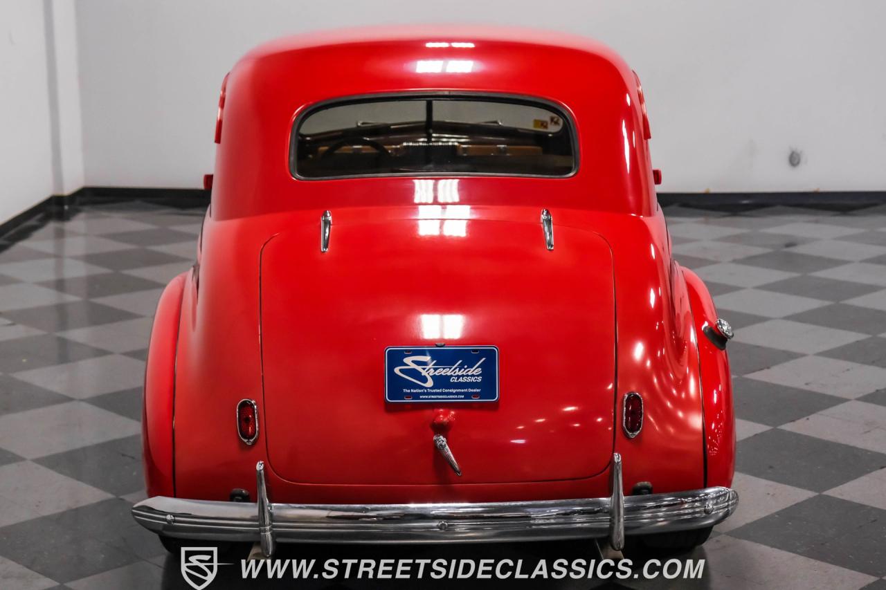 1940 Chevrolet Master Deluxe Street Rod