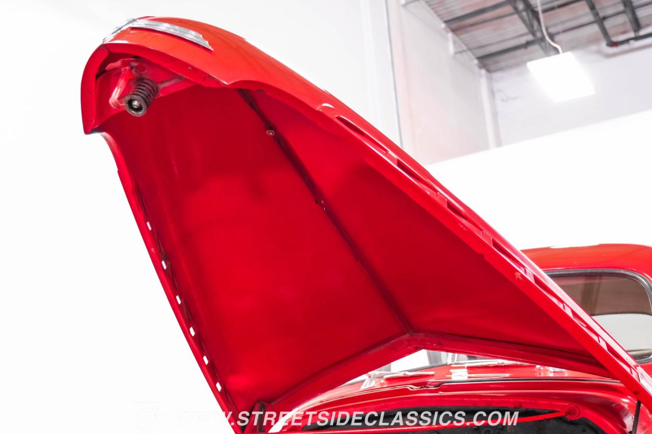 1940 Chevrolet Master Deluxe Street Rod