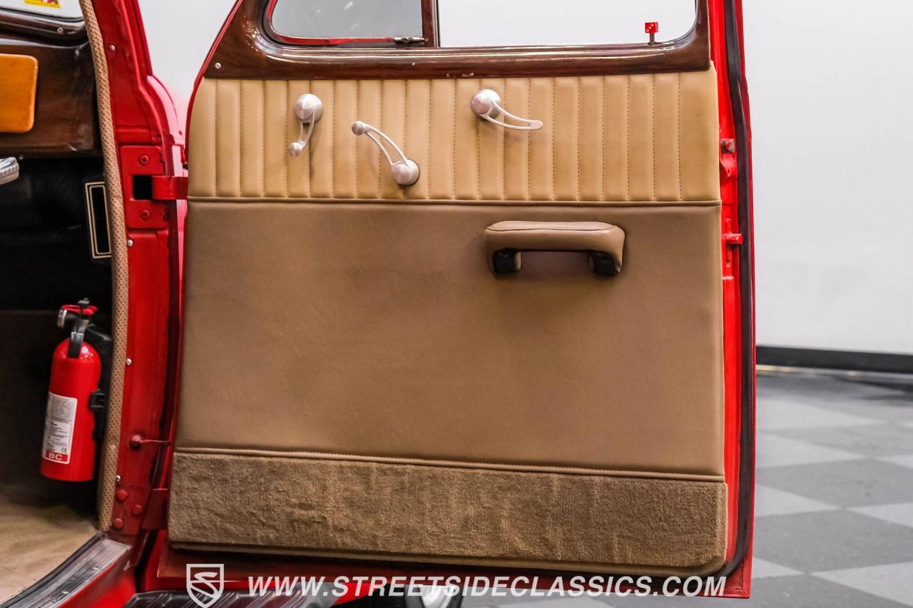 1940 Chevrolet Master Deluxe Street Rod