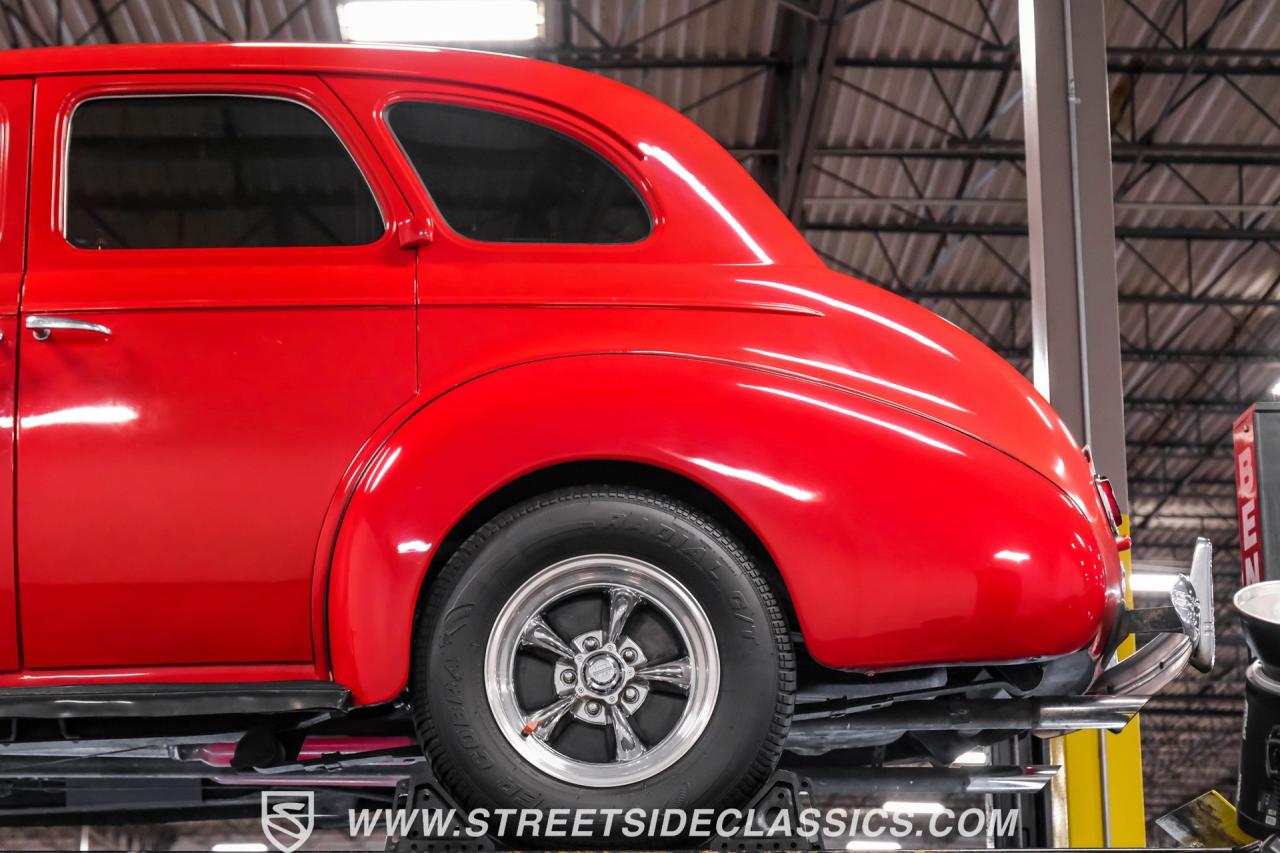 1940 Chevrolet Master Deluxe Street Rod