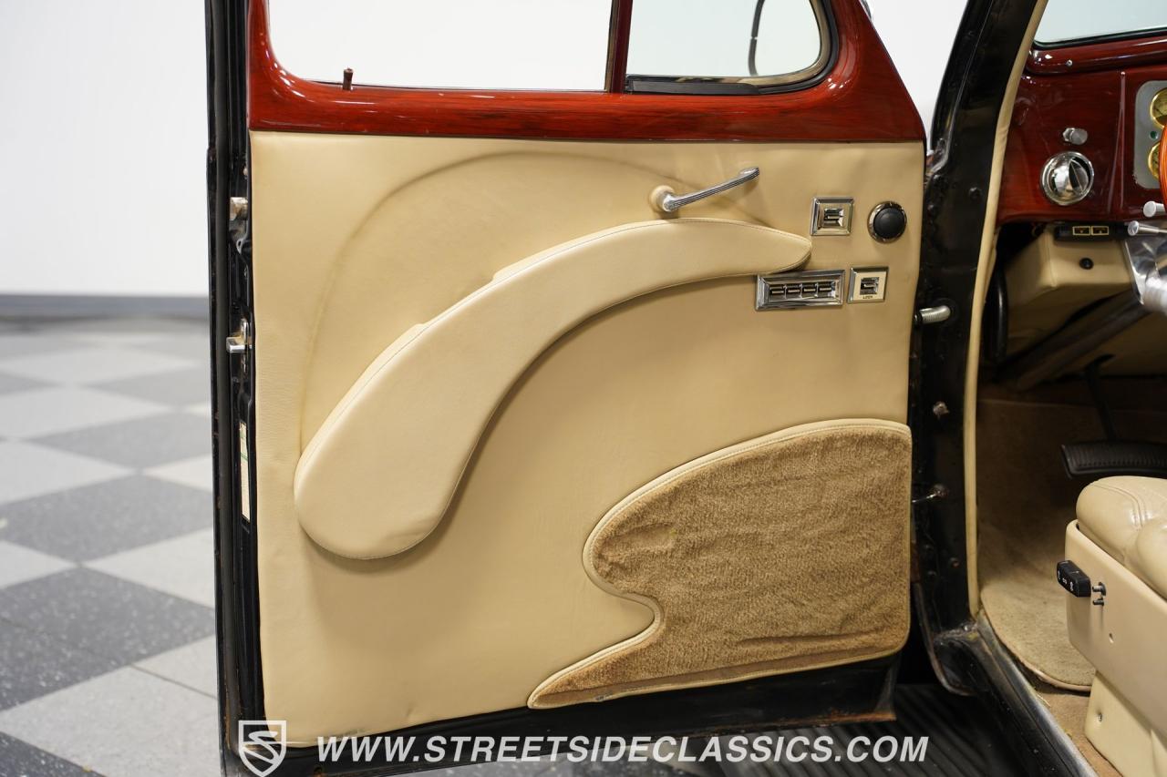 1937 Buick Century Humpback Sedan