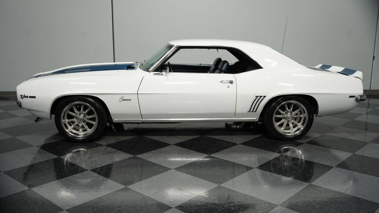 1969 Chevrolet Camaro Z/28 Tribute