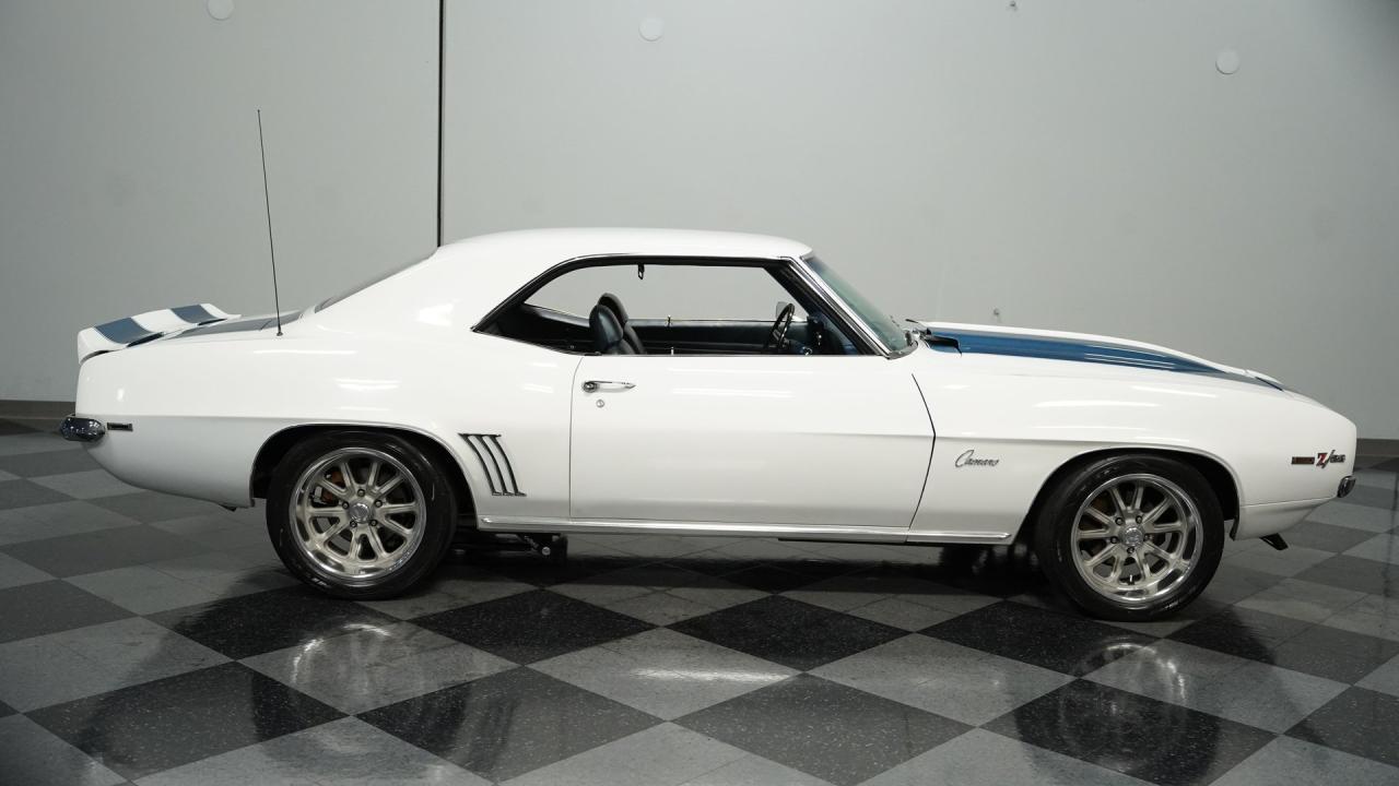 1969 Chevrolet Camaro Z/28 Tribute