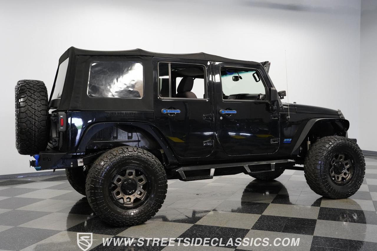 2014 Jeep Wrangler Unlimited Sport Hemi
