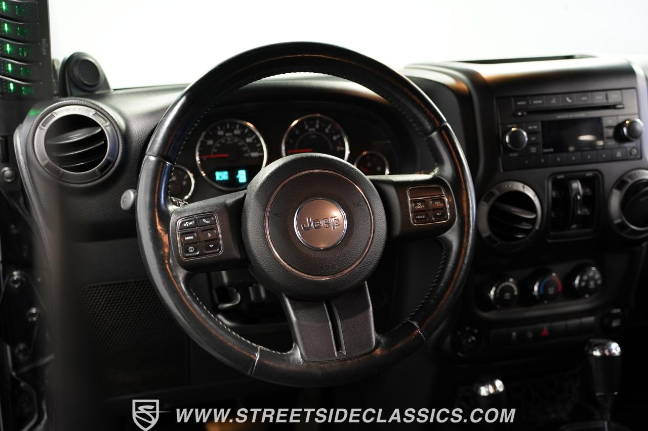 2014 Jeep Wrangler Unlimited Sport Hemi