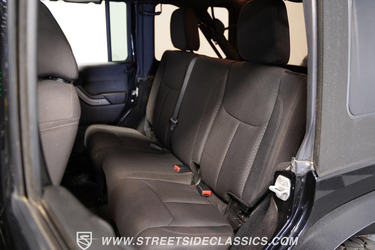 2014 Jeep Wrangler Unlimited Sport Hemi