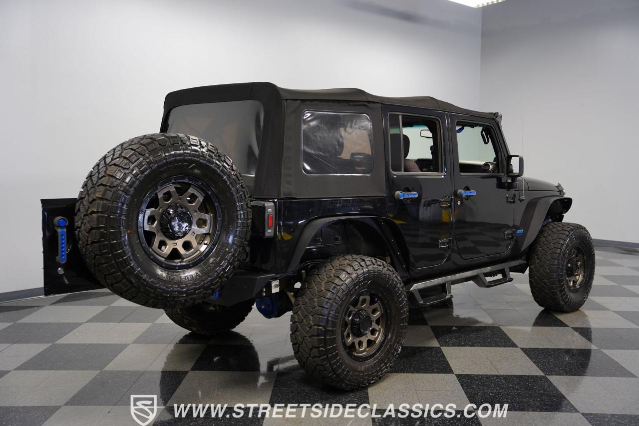 2014 Jeep Wrangler Unlimited Sport Hemi