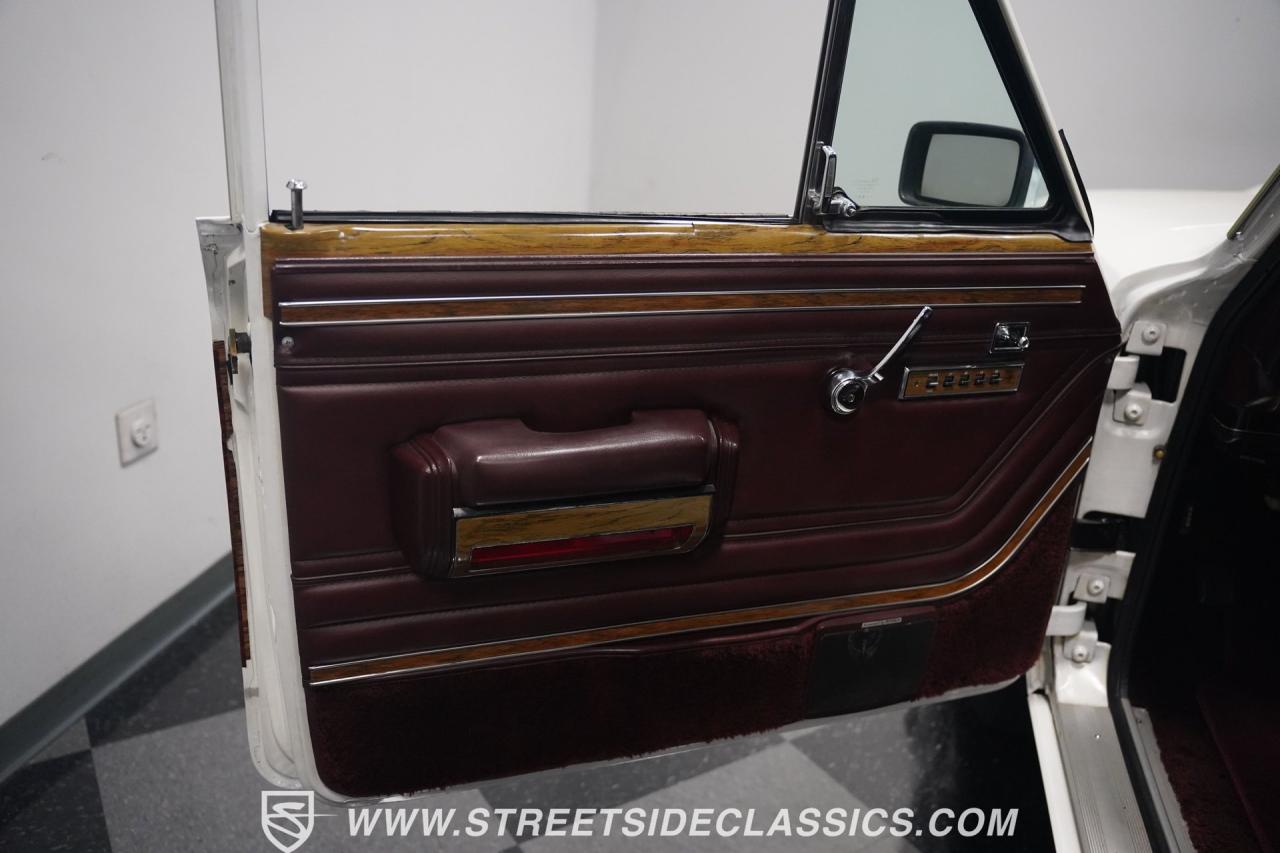 1988 Jeep Grand Wagoneer