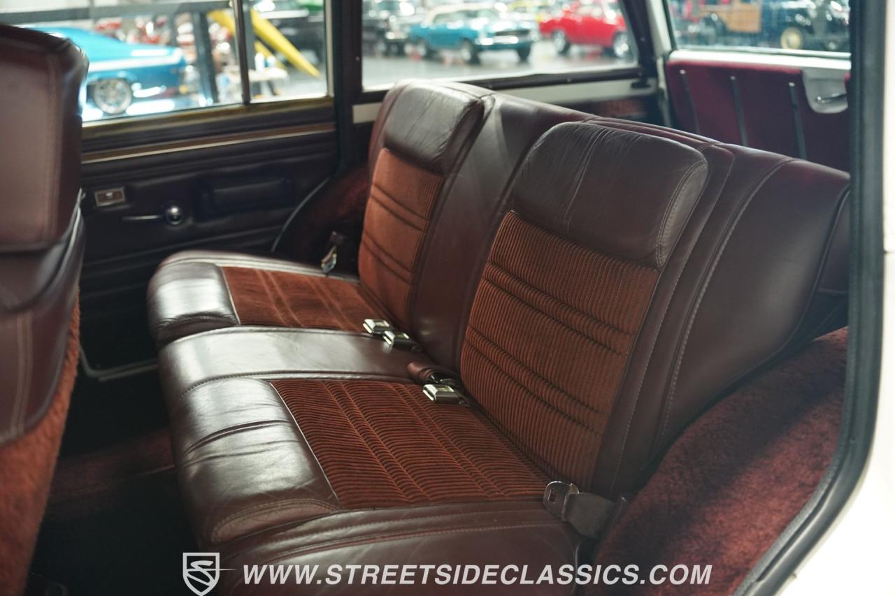 1988 Jeep Grand Wagoneer