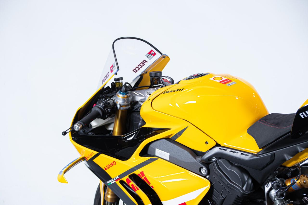 2024 Ducati PANIGALE V4 BAGNAIA WORLD CHAMPION REPLICA