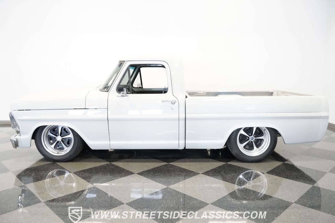 1968 Ford F-100 Supercharged restomod