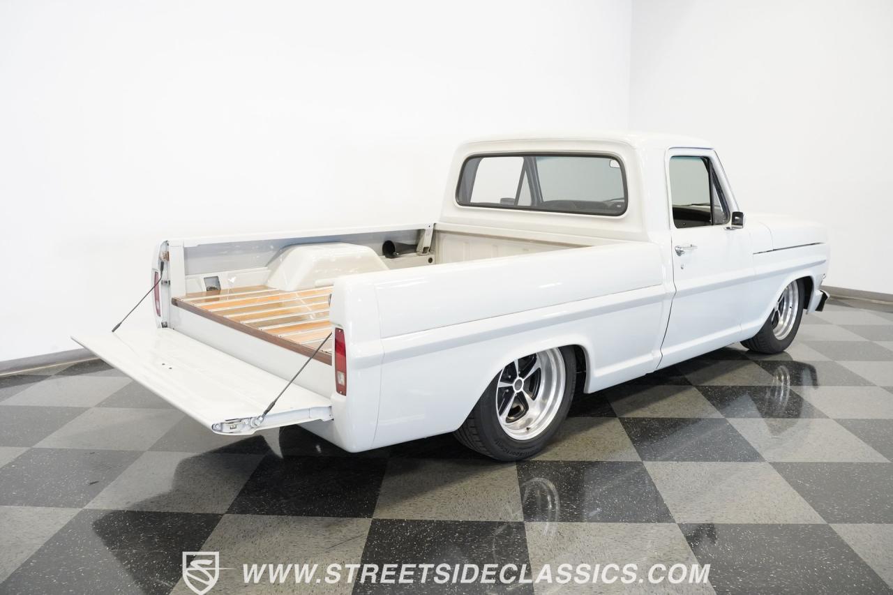 1968 Ford F-100 Supercharged restomod